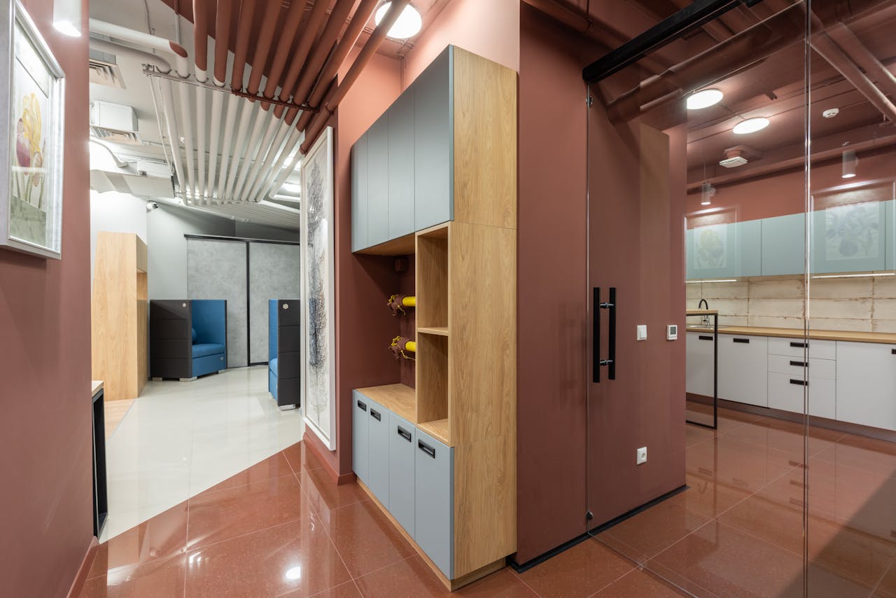 déco couloir long et étroit pour transformer votre espace avec style