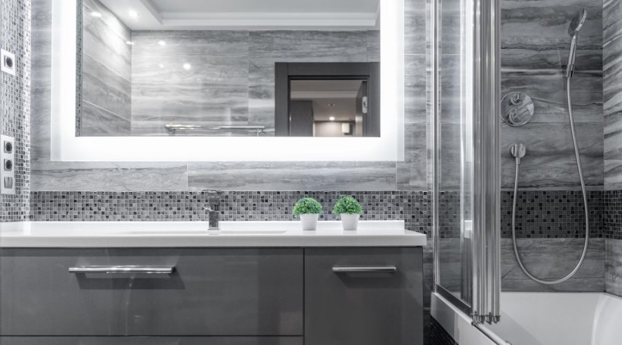 astuces pour aménager une salle de bains en gris et blanc