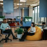 Pourquoi choisir un coworking plutôt que le télétravail à domicile