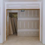 Les secrets pour construire une cloison en placo rapidement et sans effort